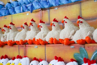 Çocuk üstünde belgili tanımlık sayaç deposu için yumuşak oyuncaklar