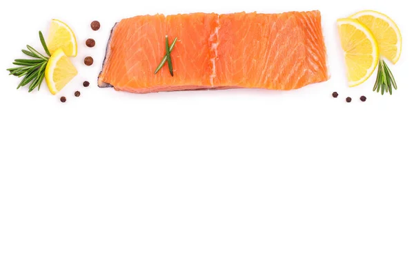 Филе красной рыбы лосось с лимоном и розмарином изолированы на белом фоне с копией пространства для вашего текста. Вид сверху. Плоский лежал — стоковое фото