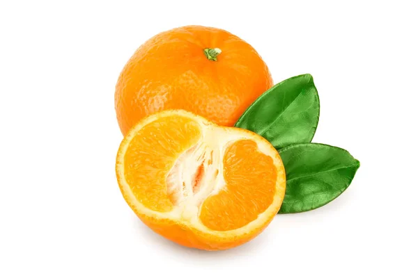 Tangerine or mandarin fruit with leaves isolated on white background — Stock Photo, Image