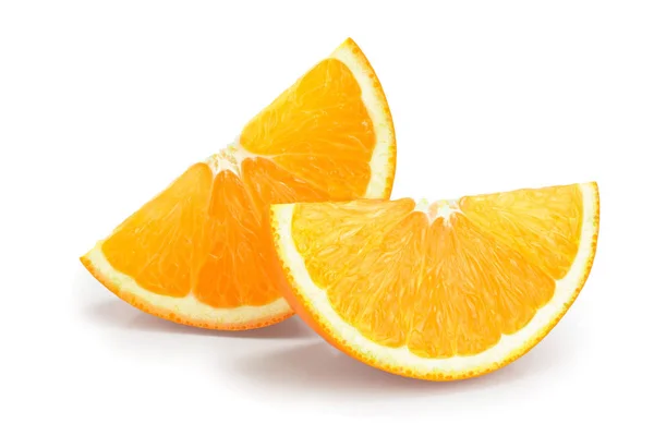 Fatia de fruta laranja isolada no fundo branco — Fotografia de Stock