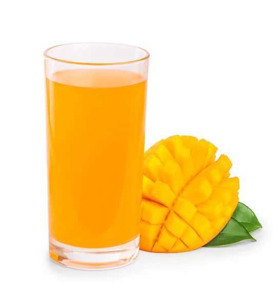 Mango juice and fruit with leaves isolated on white background close-up — Stock Photo, Image