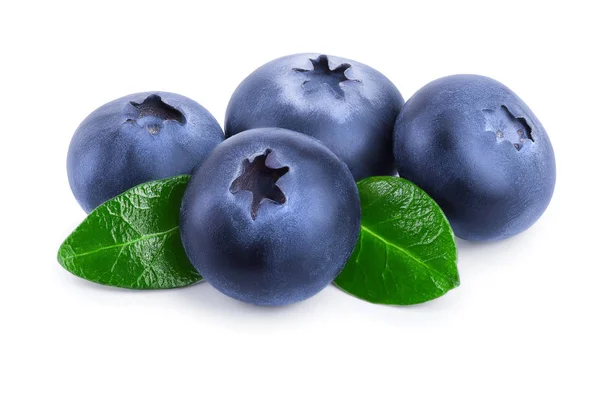 Fresh blueberry with leaves isolated on white background closeup — Stock Photo, Image