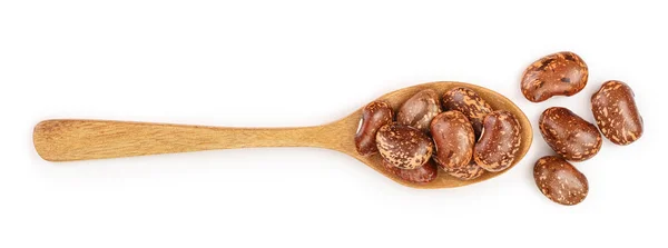 Frijol marrón en cuchara de madera aislada sobre fondo blanco. Vista superior. Puesta plana — Foto de Stock