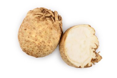 Taze kereviz kökü beyaz arka plan izole. Üst te. Düz yatıyordu.