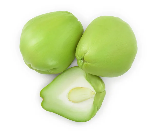 Färska chayote vegetabiliska isolerade på vit bakgrund. Översta vyn. Flat Lay — Stockfoto