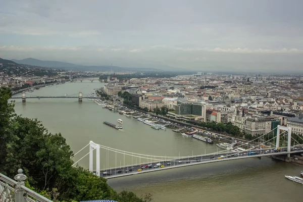 Budapeşte Cityscape Panorama Yağmurlu Günde Yukarıda — Stok fotoğraf