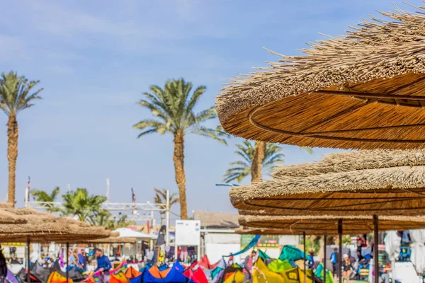 Brasil Plage Surpeuplée Extérieur Pittoresque Vue Amérique Sud Avec Parapluie — Photo