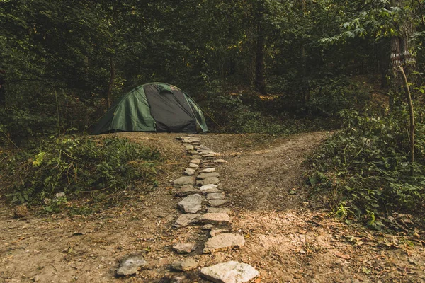 Viagem Estilo Vida Conceito Imagem Cênica Acampamento Barraca Ambiente Natural — Fotografia de Stock