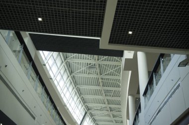 endüstriyel iç koridor çatı geometrik inşaat ızgara şekil ve nesneleri 