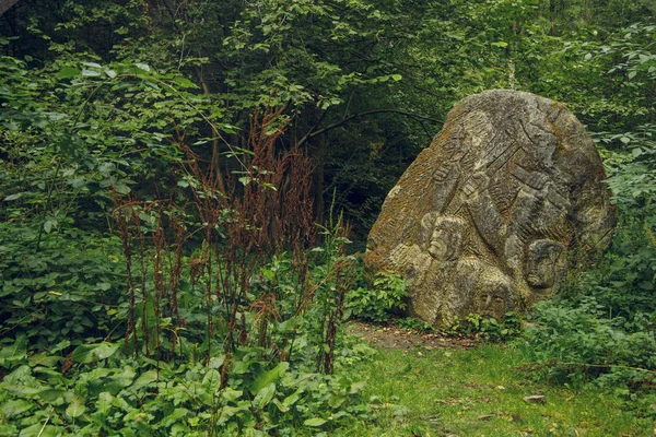 Pedra Runa Pagã Conto Fadas Floresta Profunda Península Escandinava Natureza — Fotografia de Stock