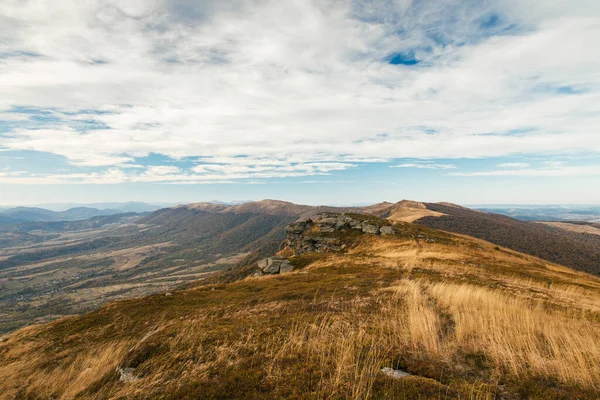 Otoño montaña paisaje octubre altiplano vista panorámica — Foto de Stock