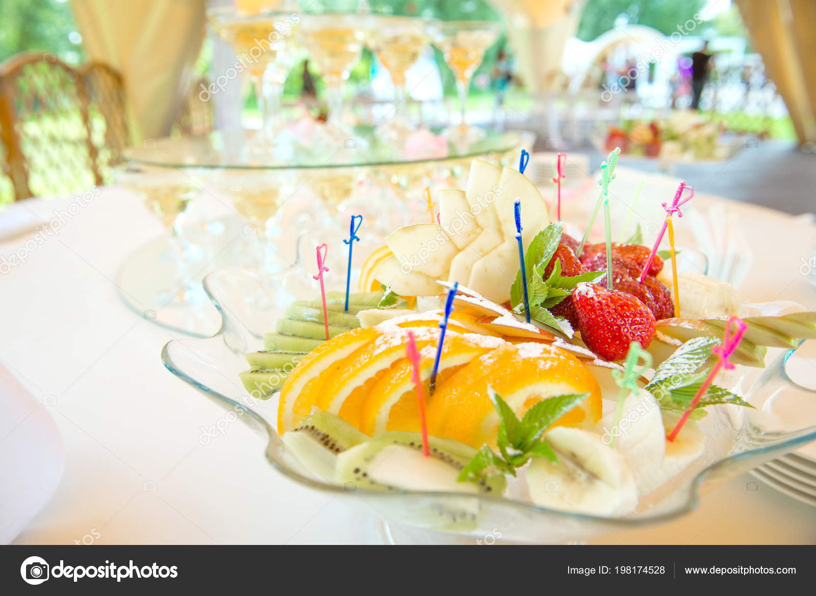 Champagne Wedding Theme