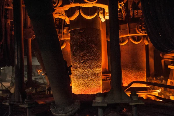 钢厂的生产工艺 电弧炉 — 图库照片