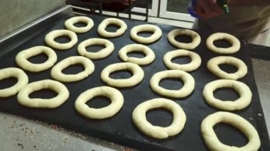 Baker simit susam ve haşhaş tohumları ile sprinkles