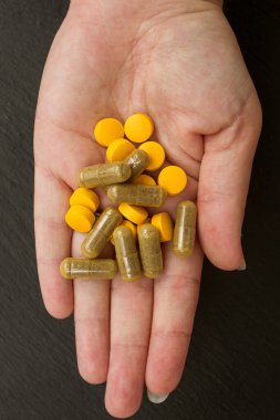 İlaç, vitamin, ilaç hapları.