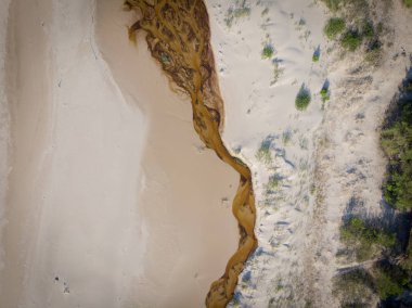 denize akan nehri üzerinde üstten görünüm