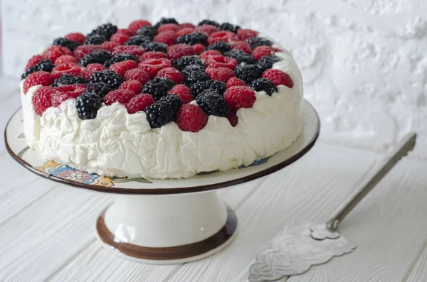 Gâteau Fromage Sur Gélose Aux Framboises Aux Mûres — Photo