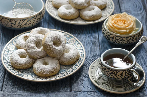 Galletas españolas anillos de vino con azúcar glaseado — Foto de Stock