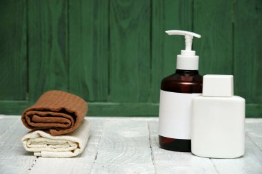 Durgun yaşam kozmetik şişe paketi taklit