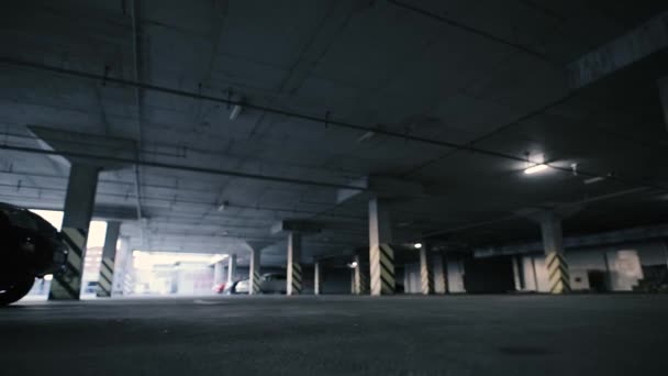 Parking in urban place, steadicam shot — Stock Video