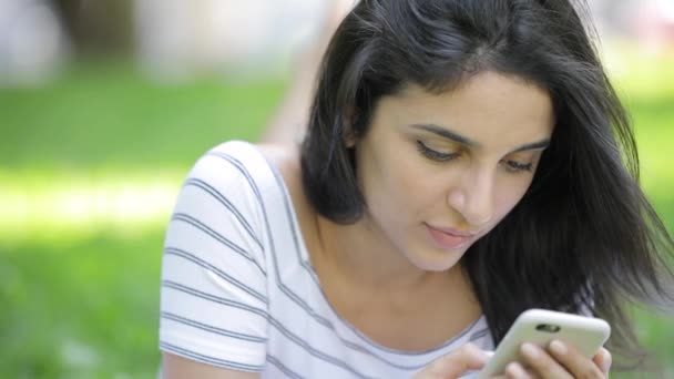 Woman using smart phone — Stock Video