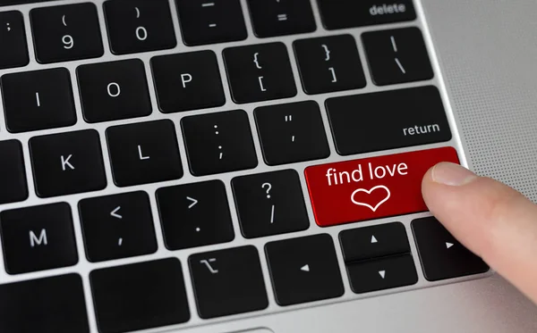Χρονολόγηση στο διαδίκτυο, κουμπί βρείτε αγάπη — Φωτογραφία Αρχείου