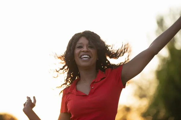 Happy woman having fun on nature — Stock Photo, Image