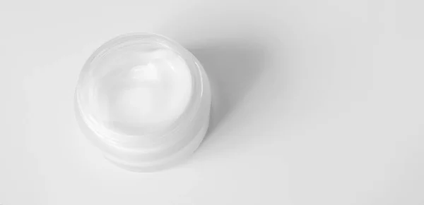 Close Crème Hydraterende Crème Glazen Pot Met Selectieve Focus Witte — Stockfoto