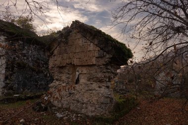 Gakh kentindeki Yedi Arnavut Kilisesi Kompleksi. Azerbaycan.
