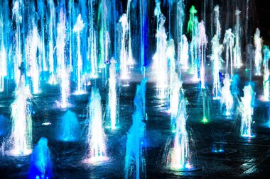 Işık ışınları. Siber. Mavi soyutlama. Arka plan.