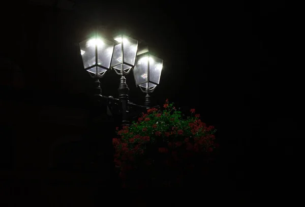 Фонари Ночам Ночные Огни Черном Фоне Фон — стоковое фото