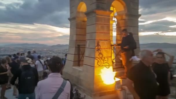 Athens Griechenland Juni 2019 Spazieren Unter Den Touristen Lycabettus Den — Stockvideo