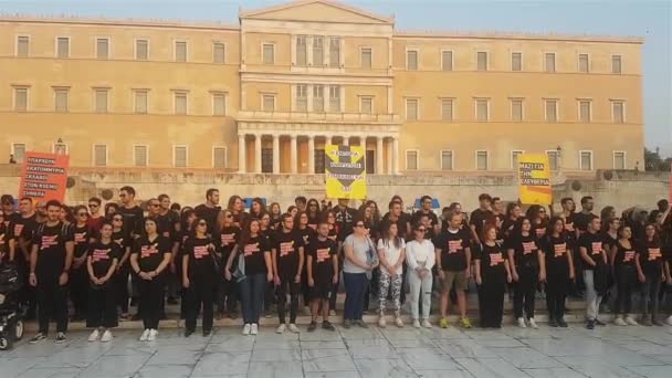 Atenas Grecia Octubre 2019 Gente Reúne Frente Parlamento Grecia Para — Vídeo de stock