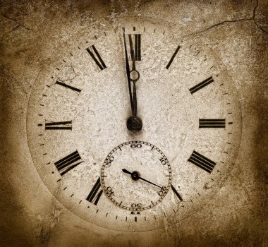 Gece yarısı taş saati. Çatlak doku.