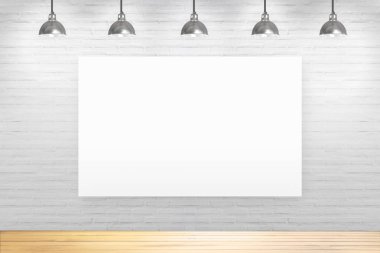 Beyaz tuğla duvar odadaki lambalar ile ahşap zemin ile.