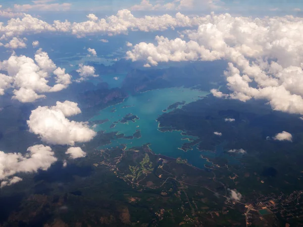 Paysage Vue Dessus Montagne Côte Île Avec Océan Bleu Nuages — Photo