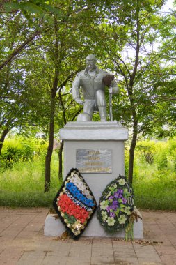 Volgograd. Rusya 2019, 23 Mayıs. Volgograd Krasnoarmeysky ilçesinde bellek meydanında barış zamanında öldürülen askerler için anıt