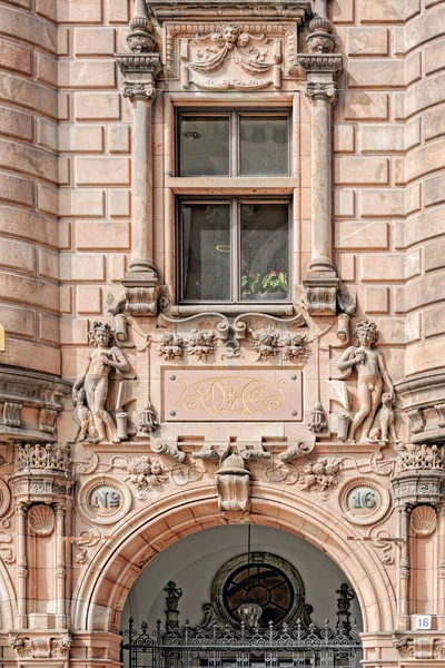 Stockholm Sweden May 2017 Ornate Decorated Brownish Red Sandstone Facade — Stock Photo, Image