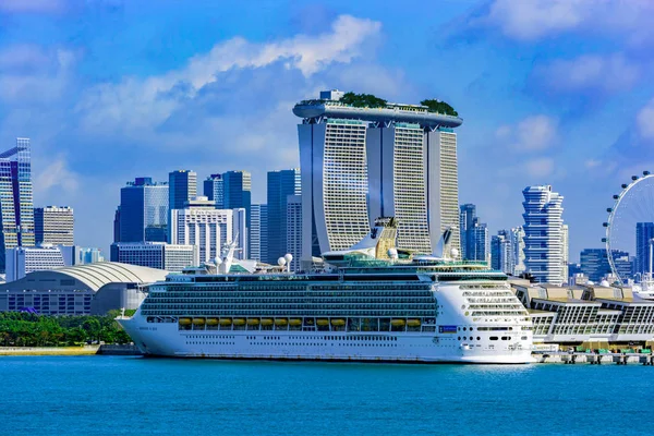 Singapore Malaysia 2017 Nave Crociera Classe Voyager Mariner Seas Della — Foto Stock