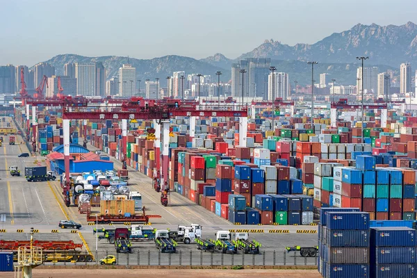 Qingdao Κίνα Μαΐου 2017 Container Qianwan Τερματικό Ορίζοντα Της Πόλης — Φωτογραφία Αρχείου