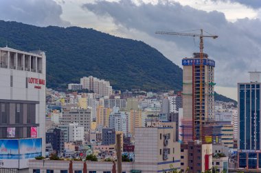 Busan, Güney Kore - Eyl 04, 2017: Skyline Busan, Güney Kore başkenti Seul sonra ikinci büyük kenti.