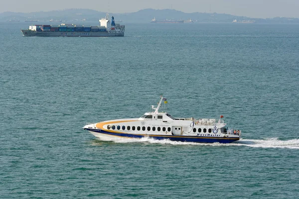 Singapore Singapore Feb 2017 Majestic Fast Ferry Vaartuig Wavemaster Straat — Stockfoto