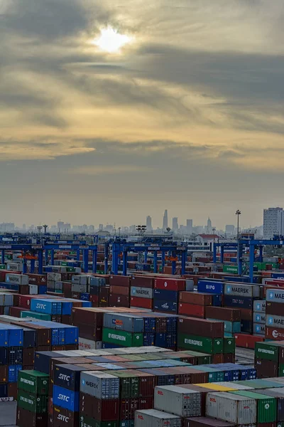 Chi Minh City Saigon Vietnam Mar 2017 Container Colorati Sono — Foto Stock