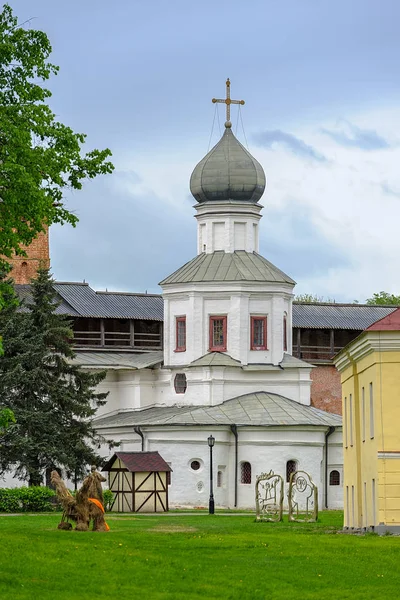 Velikiy Novgorod Russia May 2018 Church Intercession Courtyard Veliky Novgorod — Stock Photo, Image