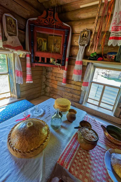 Νόβγκοροντ Ρωσία Μαΐου 2018 Εσωτερικό Καθιστικό Δωμάτιο Στα Παλιά Παραδοσιακή — Φωτογραφία Αρχείου