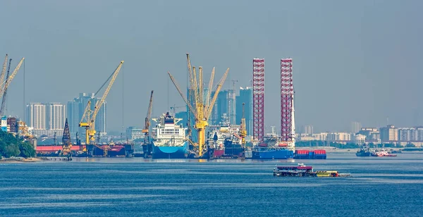 Astillero en Singapur . — Foto de Stock