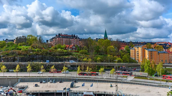 Hög punkt vy till Urban scen i Södermalms distrikt från Wat — Stockfoto