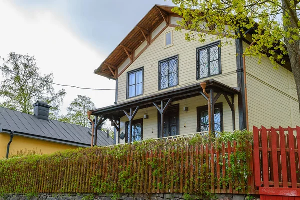 Antigua casa de misión SELM por los arquitectos Axel y Hjalmar Kumlien en Stora Mejtens grand 8. Estocolmo, Suecia . —  Fotos de Stock