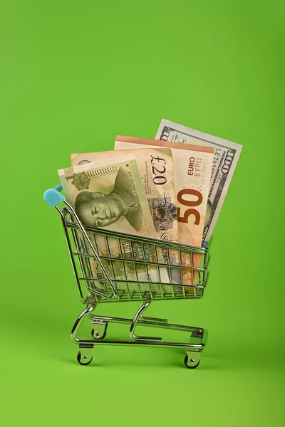Close Several Different World Paper Currency Banknotes Small Shopping Cart — Stock Photo, Image