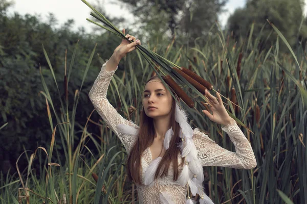 Nehir kıyısında yaz fotoğraf çekimi